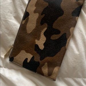Michael Kors Bags - Michael Kors Wristlet Michael Kors Bags - Michael Kors Wristlet